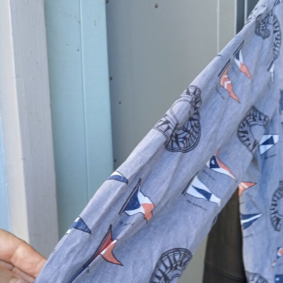 Reyn Spooner Men's Compass /Nautical Signal Flags Print Blue Long Sleeve Shirt - Picture 3 of 6